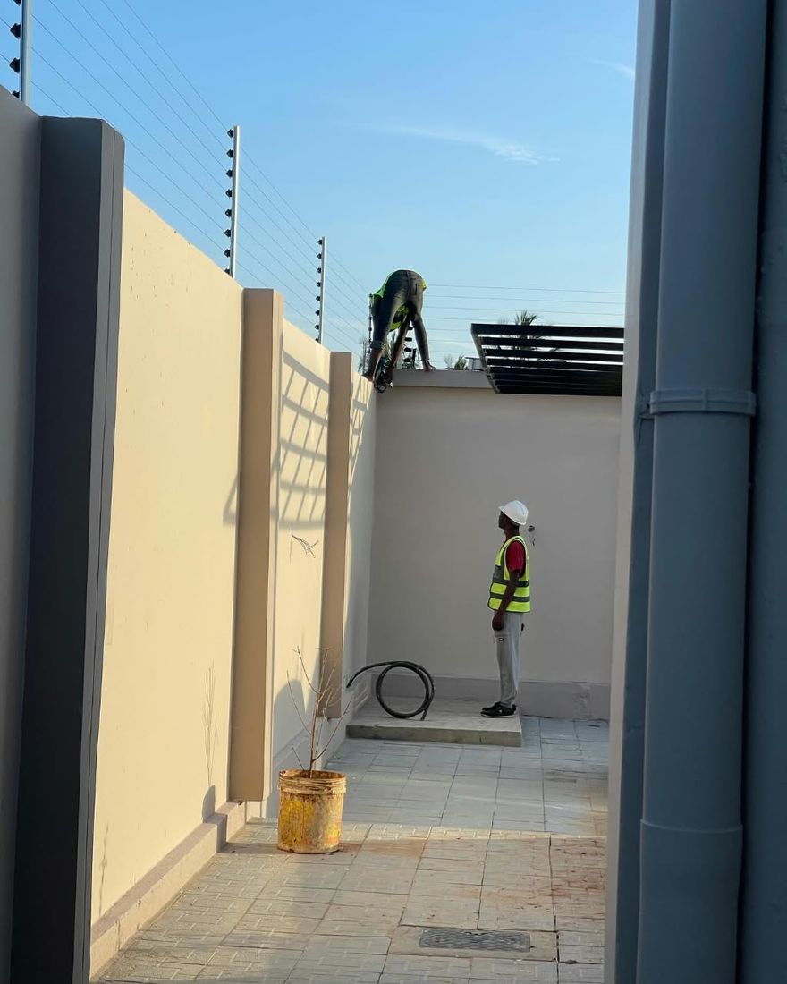 Electric fence installation